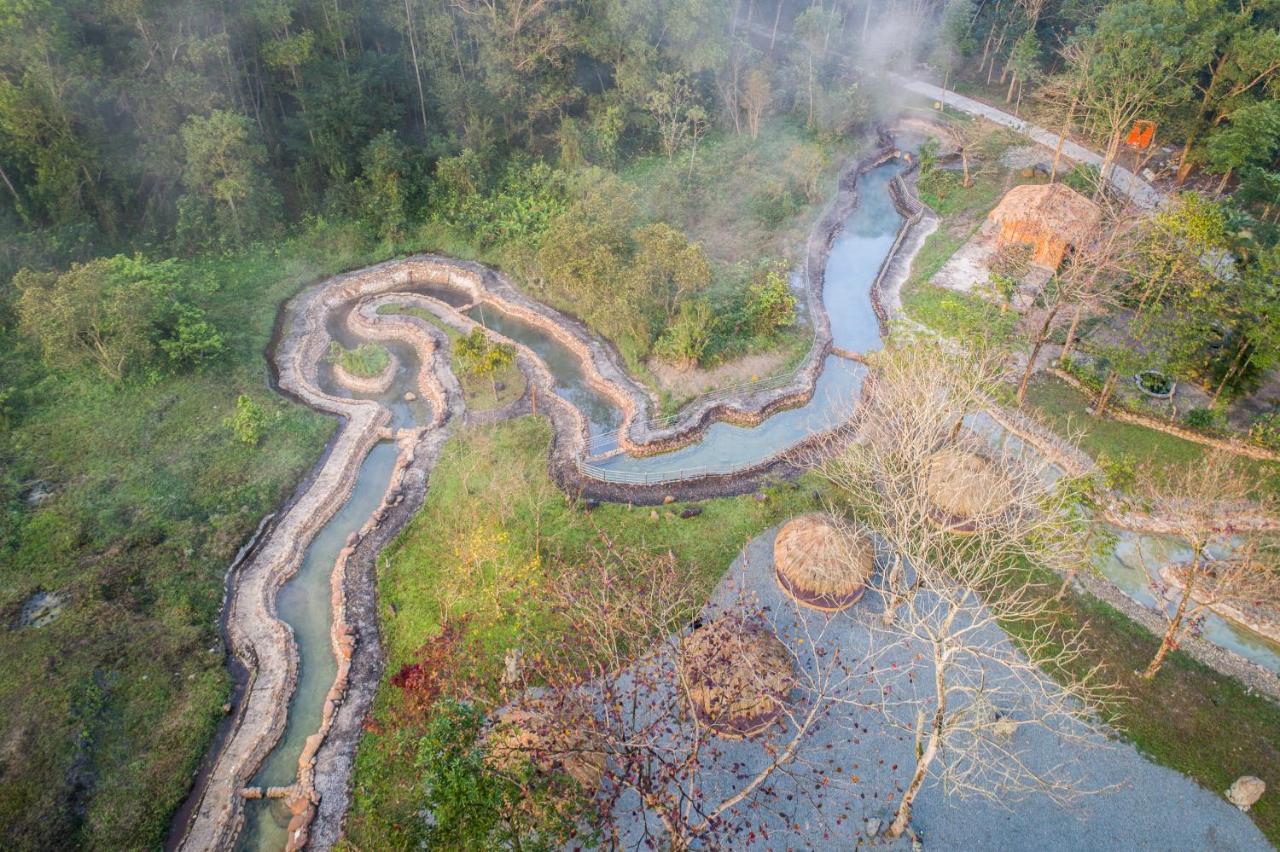 Thanh Tan Hot Springs By Fusion Hué Eksteriør billede